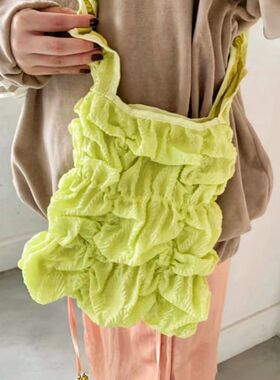 casselini日系小众慵懒风泡泡褶皱单肩包斜挎包女松弛感度假休闲