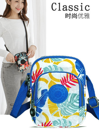 凯普黎三层手机包女斜挎迷你小包包2023新款百搭夏帆布散步零钱包