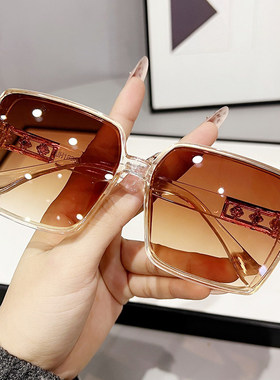 墨镜2026新款潮女太阳镜圆脸网红款时尚防紫外线开车gm眼镜男显瘦