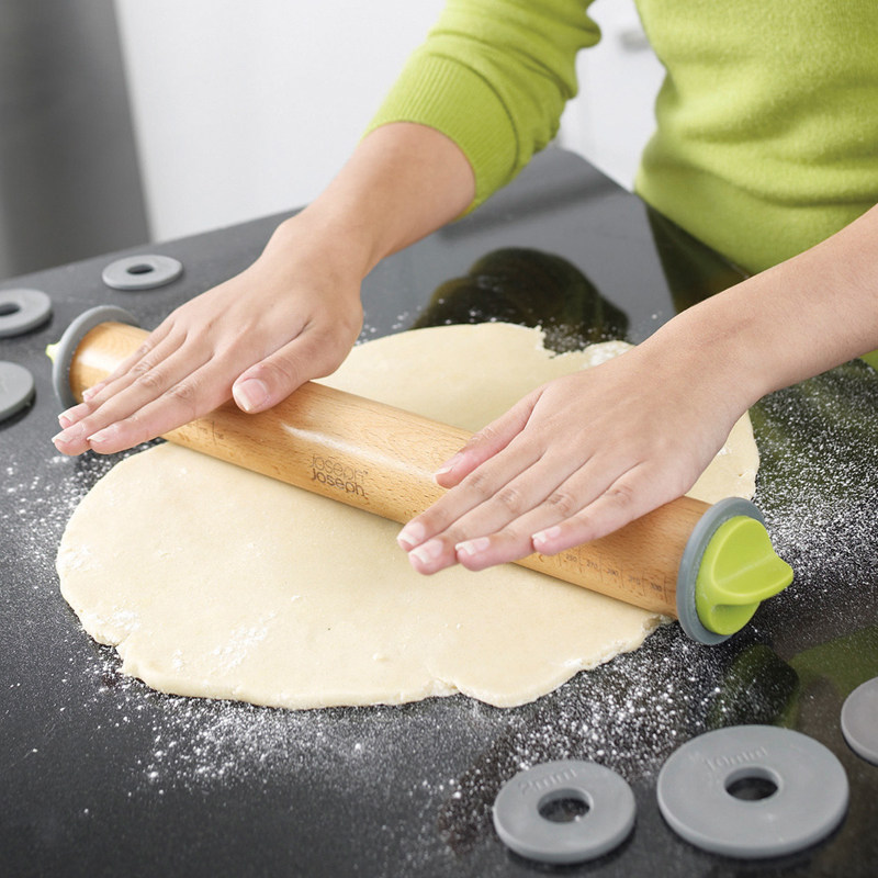 Joseph巧婦滾軸實木擀面杖健康榉木擀面棒七彩烘焙壓面棍餃子皮杆在類目 廚房/烹飪用具, 燒烤/烘焙用具, 烘培DIY器具, 擀麪杖中 - 來自Buy2taobao.com提供專業的淘寶代購服務