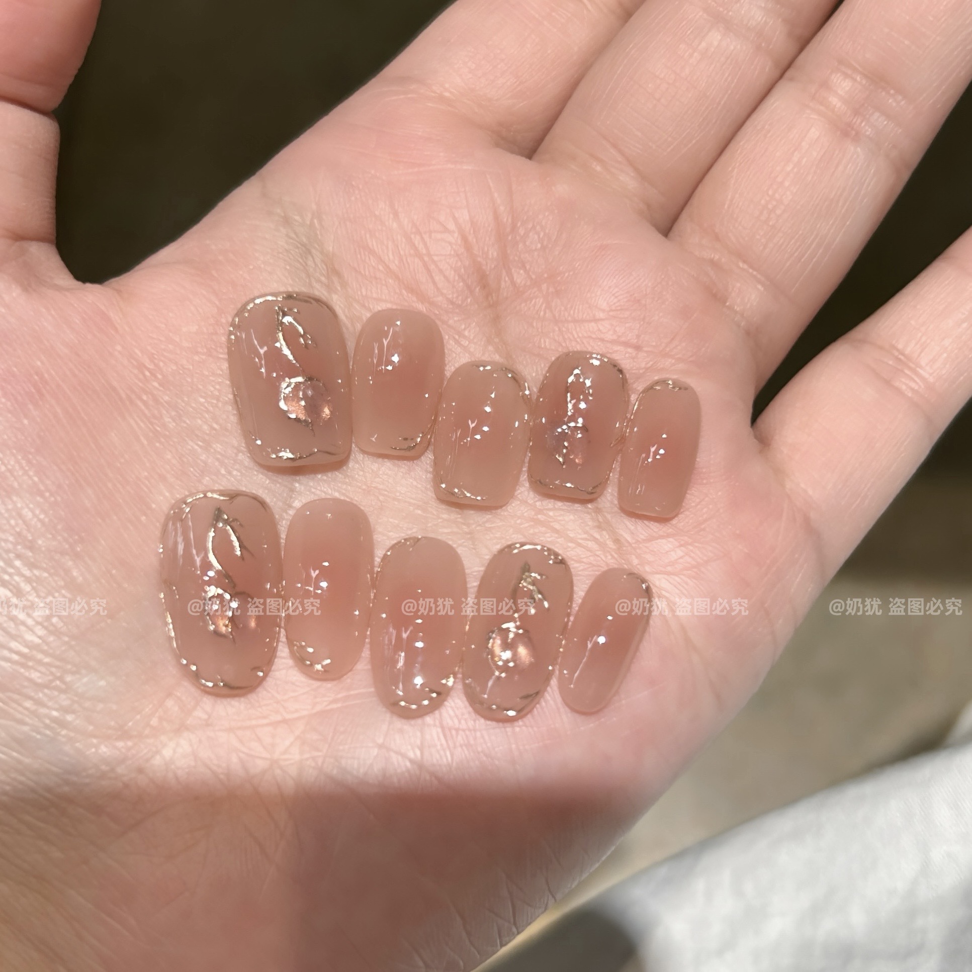 【A蔷薇夜语】轻奢手绘香槟玫瑰气质高级感纯手工穿戴甲美甲成品