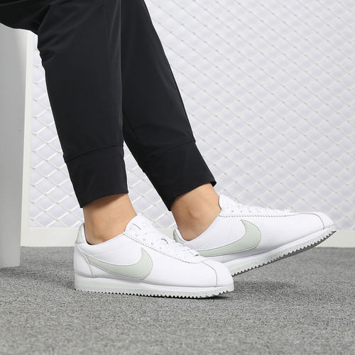 nike夏季男女复古经典运动休闲鞋