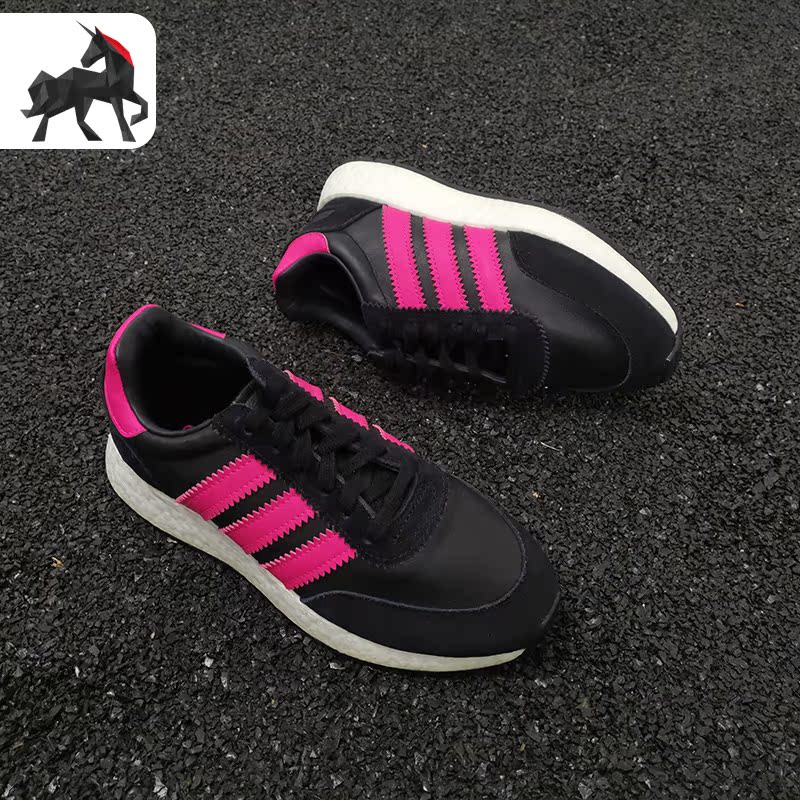 阿迪达斯正品耐磨低帮运动女板鞋