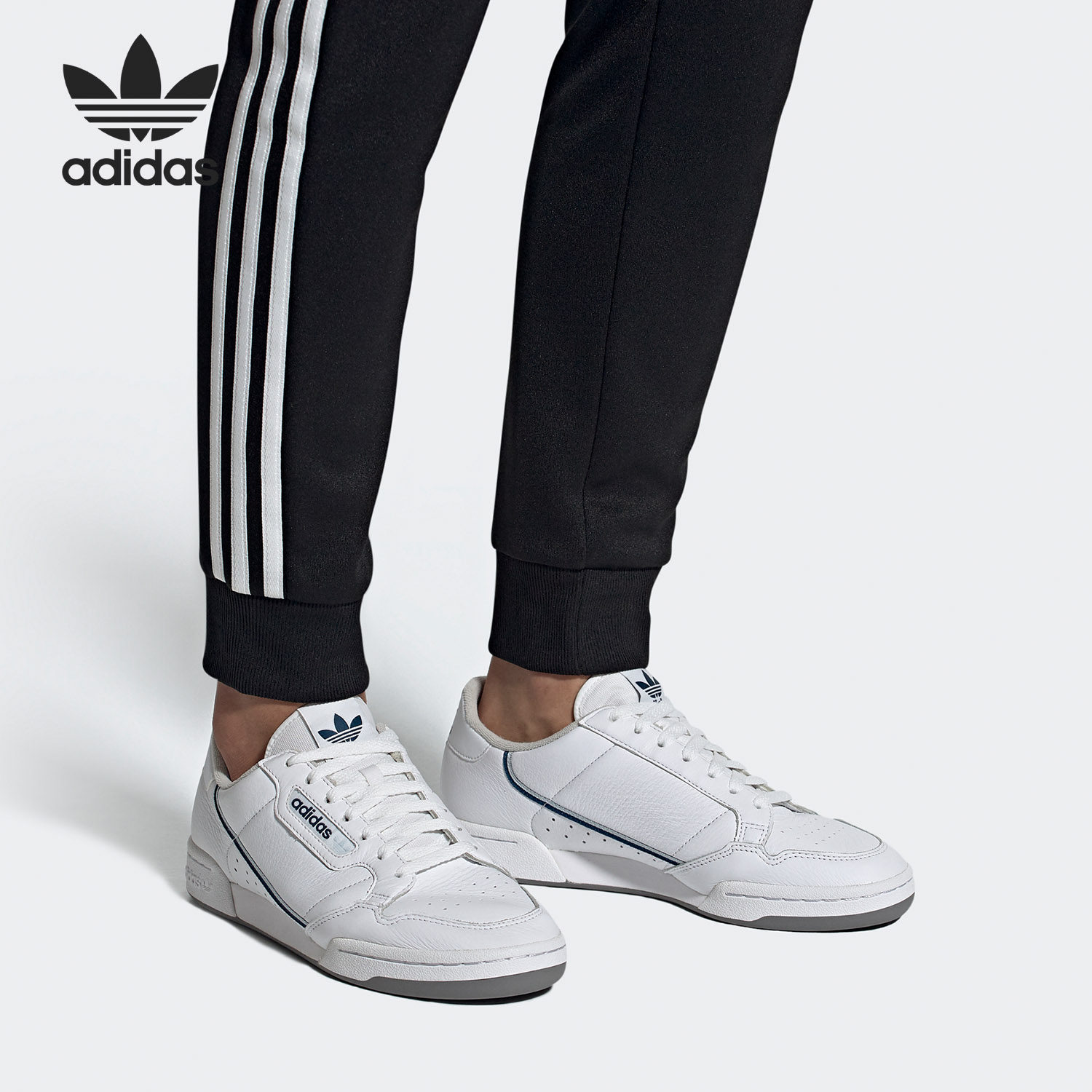 阿迪达斯三叶草男女经典休闲鞋