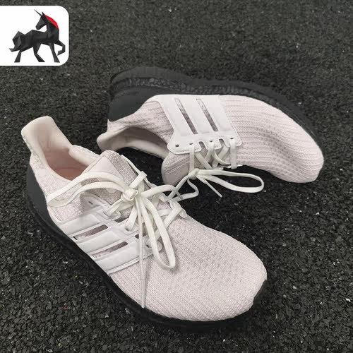 阿迪达斯UltraBOOST男女跑步鞋