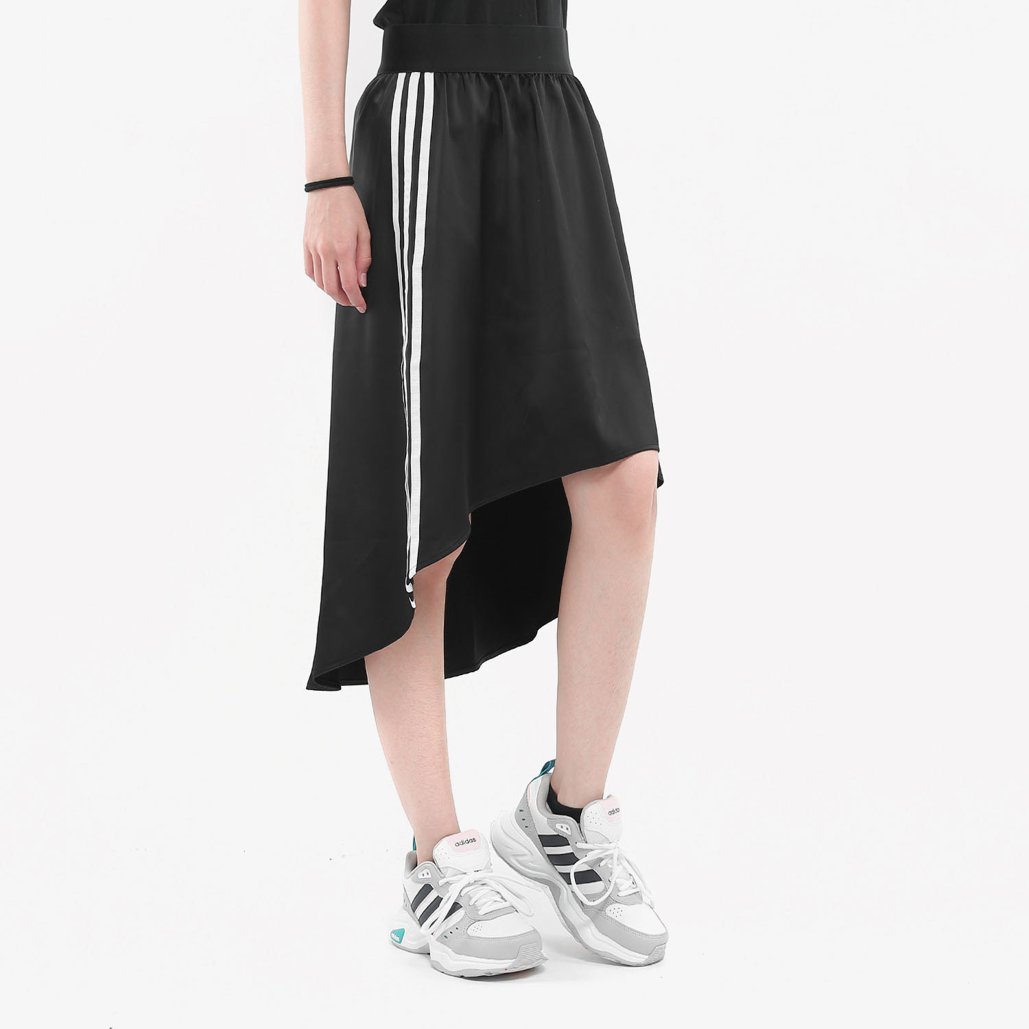 Adidas/阿迪达斯正品三叶草 SATIN SKIRT 女子裙子EC1881