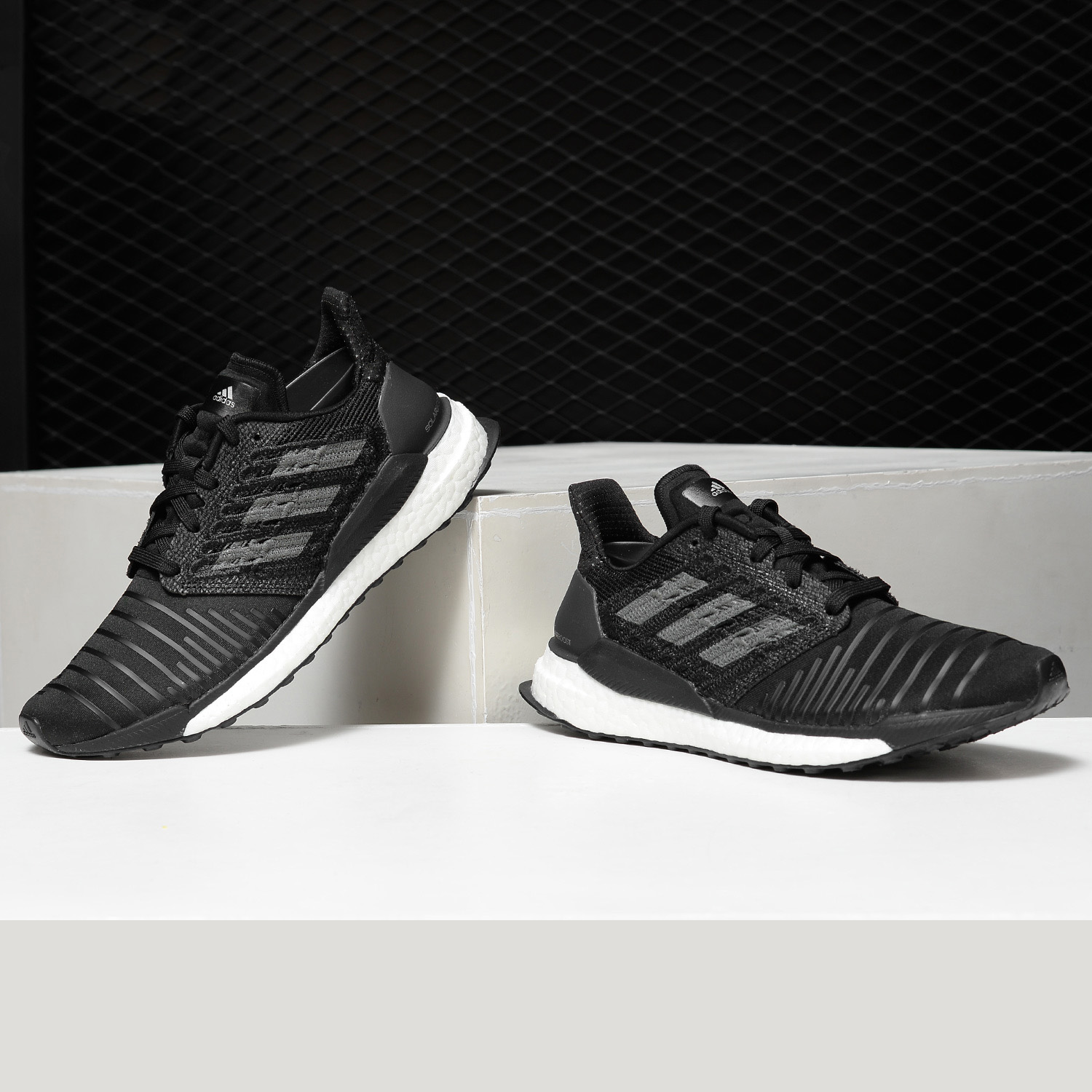 Adidas/阿迪达斯正品 SOLAR BOOST W 女子跑步鞋BC0674