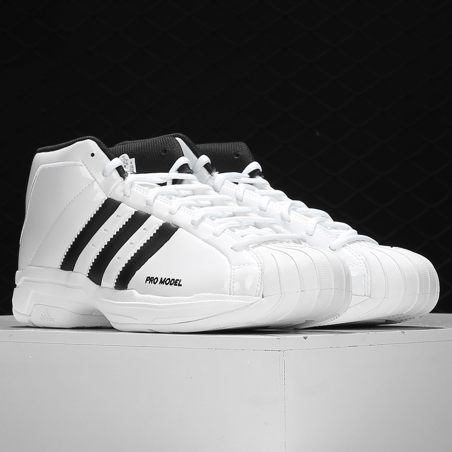 Adidas/阿迪达斯正品男PRO MODEL2G实战高帮运动专业篮球鞋EF9824