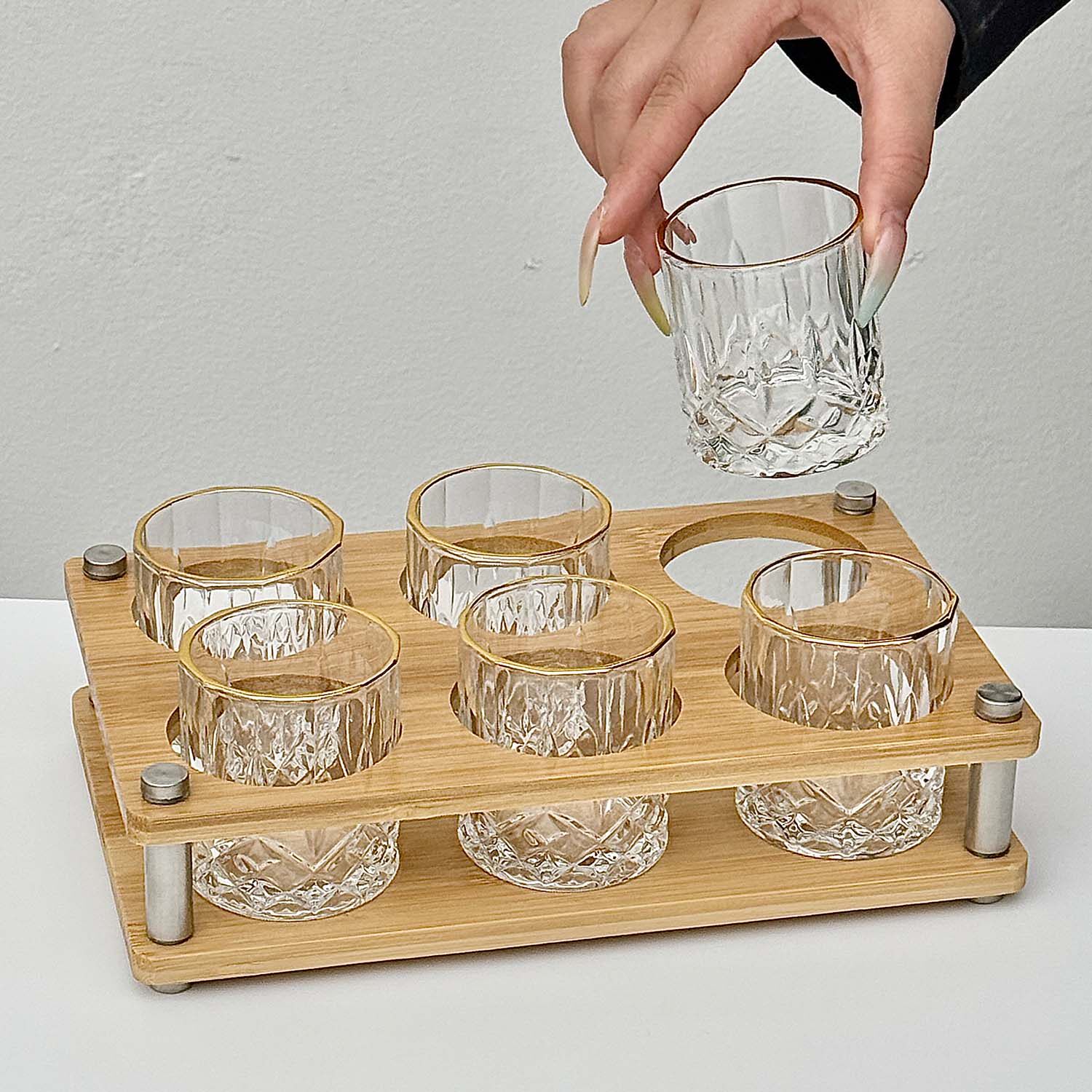 轻奢竹木架二两酒杯套装