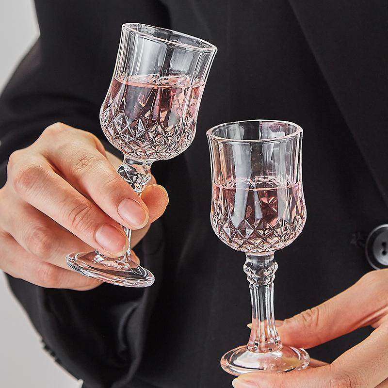 迷你高脚小酒杯香槟杯家用玻璃一口白酒杯高级氛围感甜果酒杯子,餐饮具,白酒杯,淘宝优惠券,粉丝福利购,淘宝优惠卷