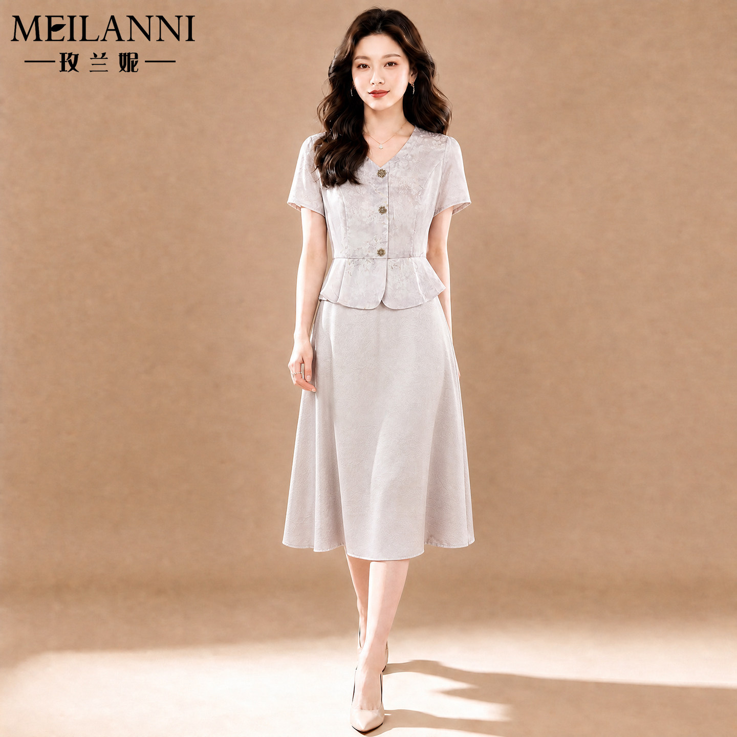缎面礼服连衣裙女夏高级感正流行