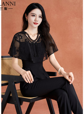 萱子两件套贵夫人时尚品牌
