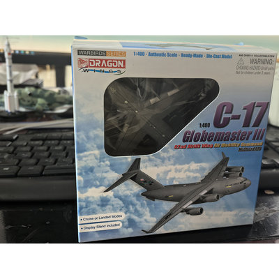 威龙C-17环球霸王III运输机