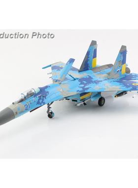 7月 HA6027 乌克兰苏27战斗机 Su-27 Blue21 2xJDAM滑翔bombs