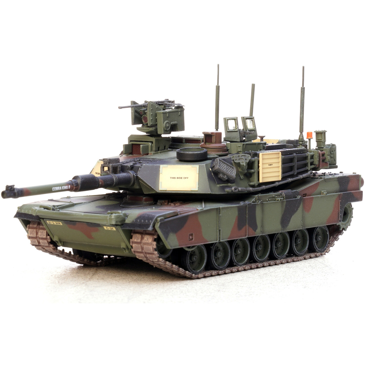 铁流 12226PA M1A2主战坦克SEP V2型 第2营 第9步兵团 第2步兵师 - 实物图