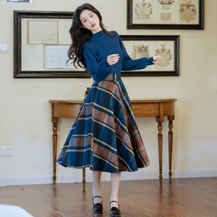 秋冬新款文艺复古长袖百搭毛衣+百搭格子毛呢半身裙两件套仙