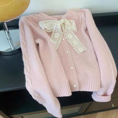 粉色蝴蝶结奶呼呼软糯毛衣开衫女