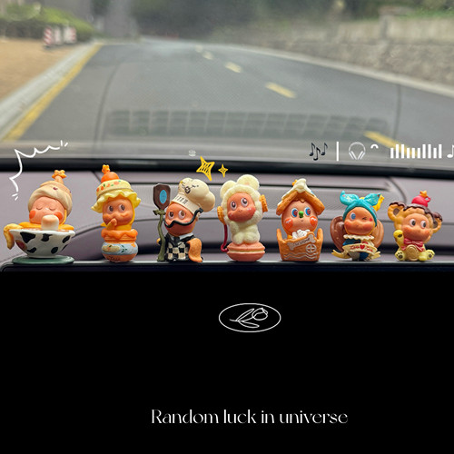 星星人萌粒屏幕摆件车载好物