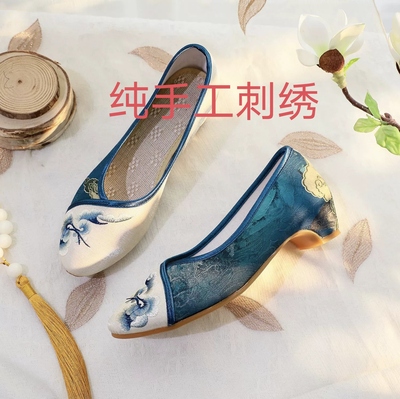 老北京布鞋女配旗袍的鞋子绣花鞋复古一脚蹬搭配新中式鞋国风女鞋