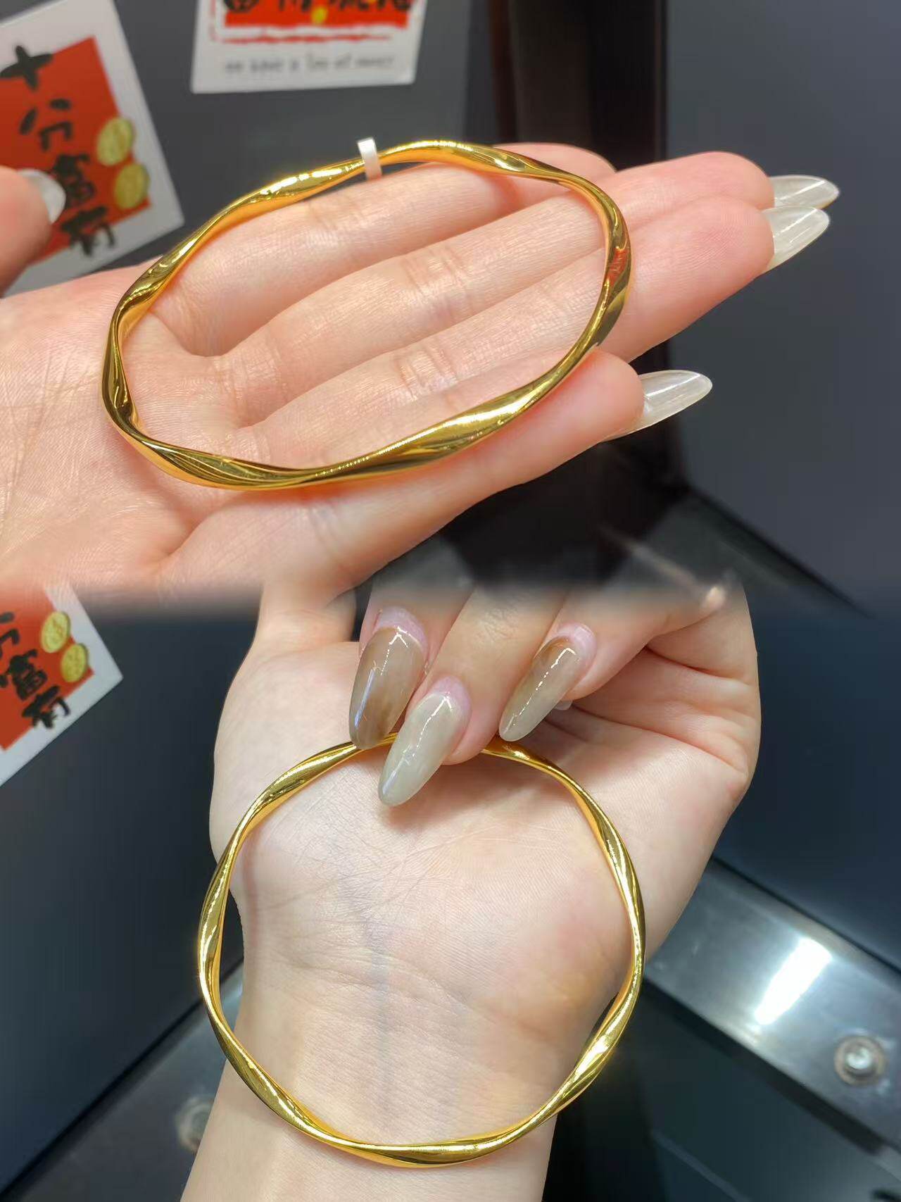 深圳水贝莫比乌斯黄金手镯空心亮面足金999金镯子半实心手环送礼