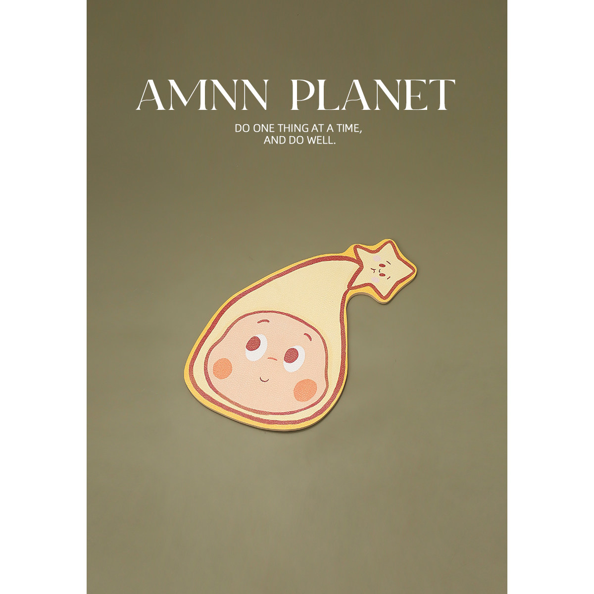 AMNN 可爱星星人异形鼠标垫创意小众便携高颜值办公工位防滑桌垫