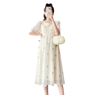 孕妇夏装连衣裙中长款甜美减龄孕妇装夏天刺绣雪纺圆领显瘦裙子女