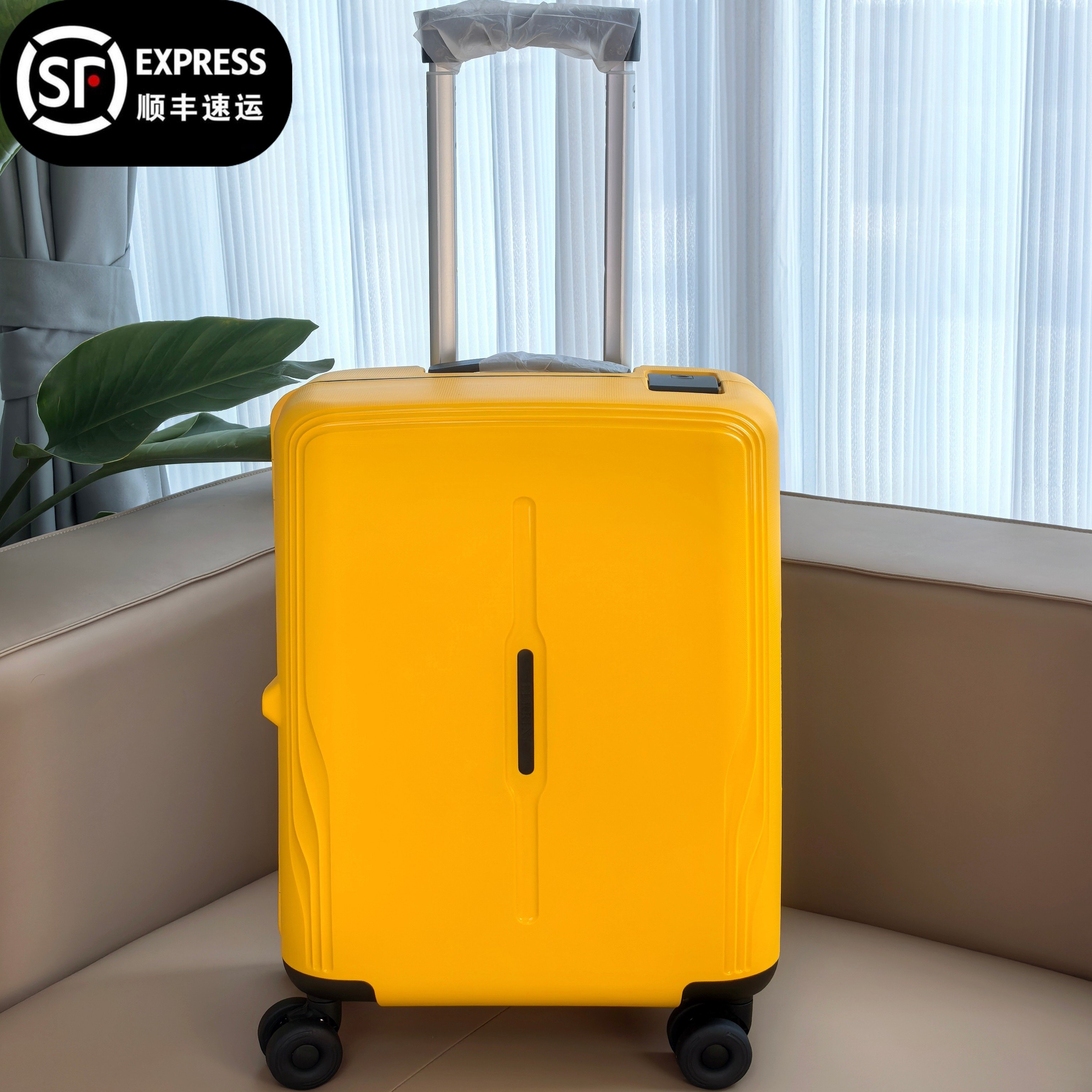 高端捡漏登机箱抗摔高货