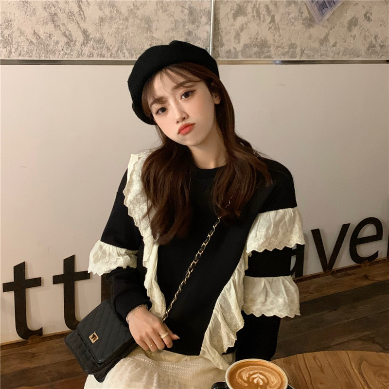 Real shot real price Korean version stitching lace edge Pullover Sweater + Lace pleated elastic Plush skirt Plush