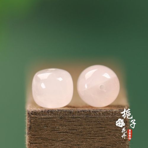 10mm天然冰透桃花粉水晶