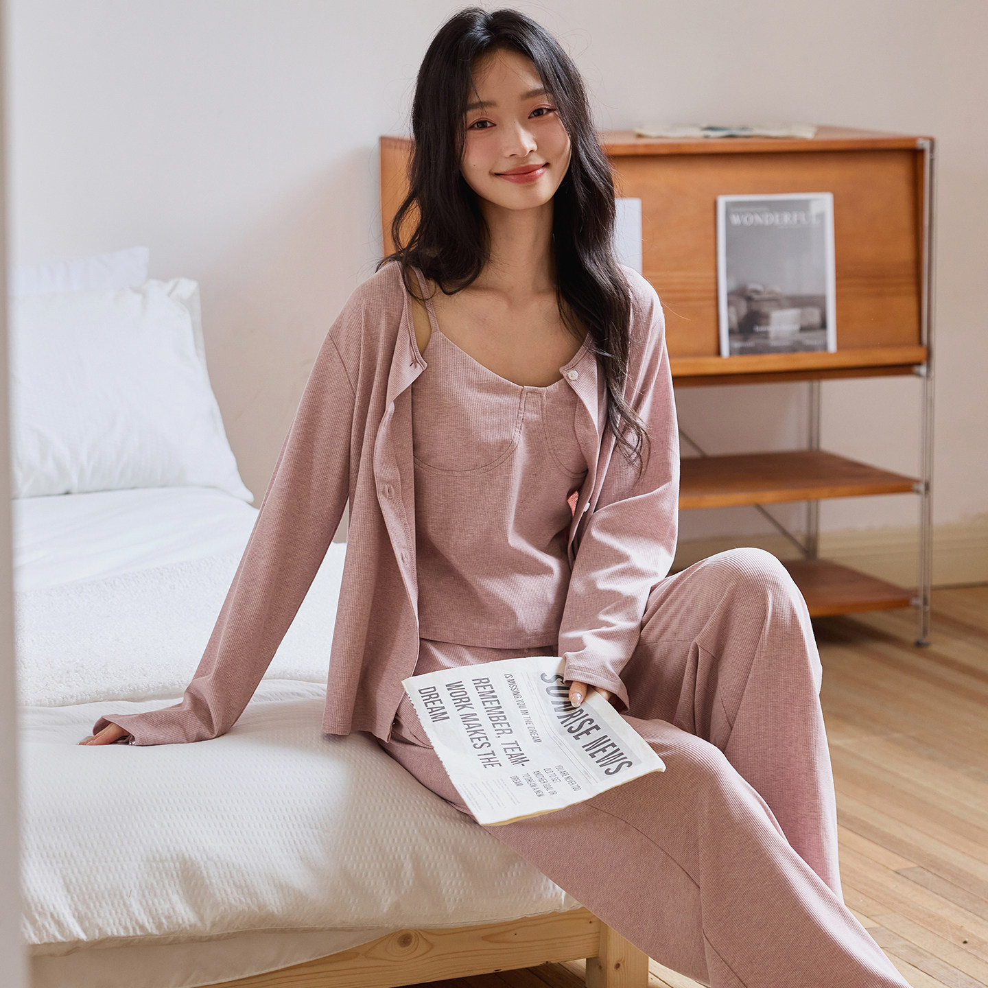 莫代尔女士睡衣春秋季小清新吊带