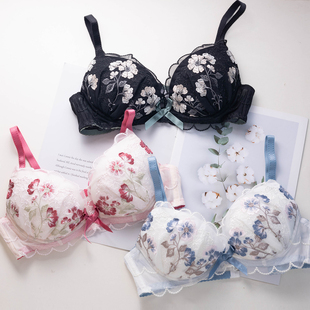 日系少女甜美可爱圆盘胸低鸡心刺绣花朵有钢圈内衣女文胸女