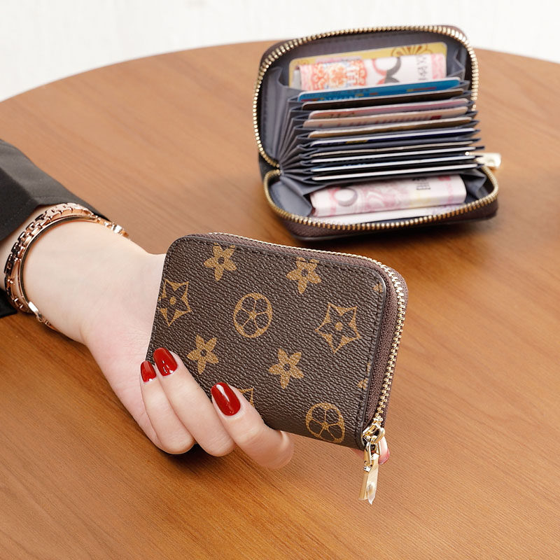 2020新款时尚韩国卡包女小巧驾驶证容量大多卡位超薄ck零钱包迷你