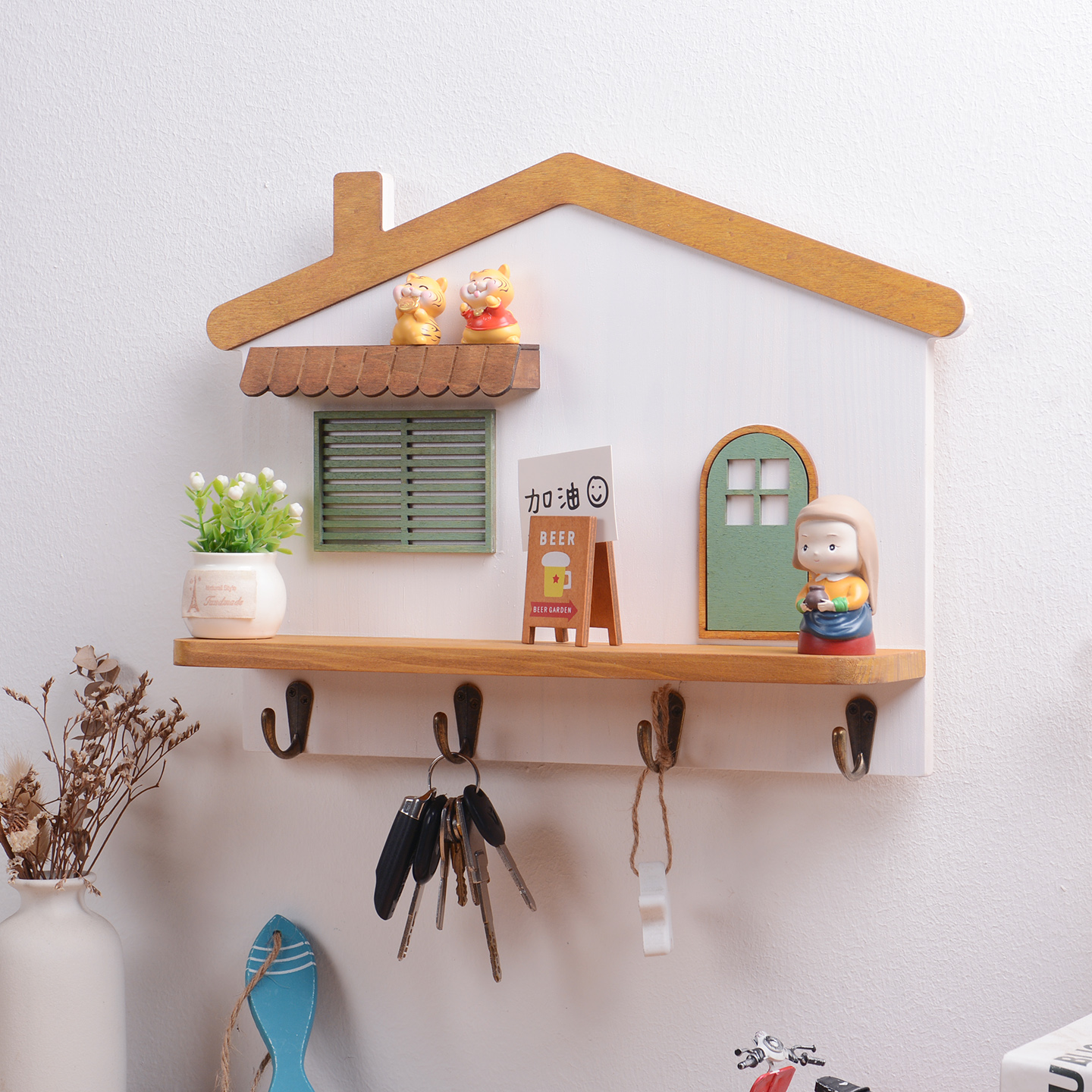 玄关田园房子墙上置物架钥匙挂钩