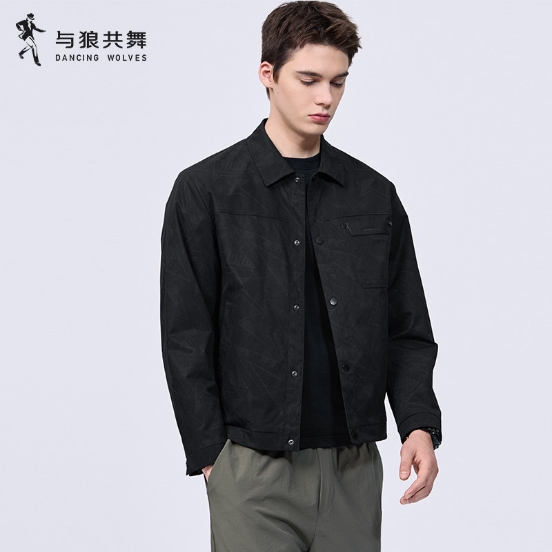 与狼共舞秋季新款抗皱男夹克