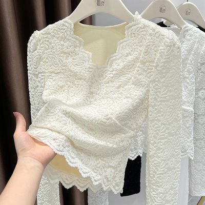 秋冬法式V领蕾丝打底衫