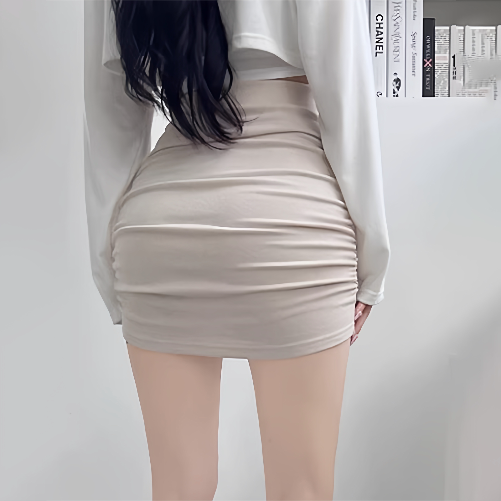 高腰褶皱半身裙女夏季新款辣妹性感翘臀短裙高弹力百搭一步包臀裙