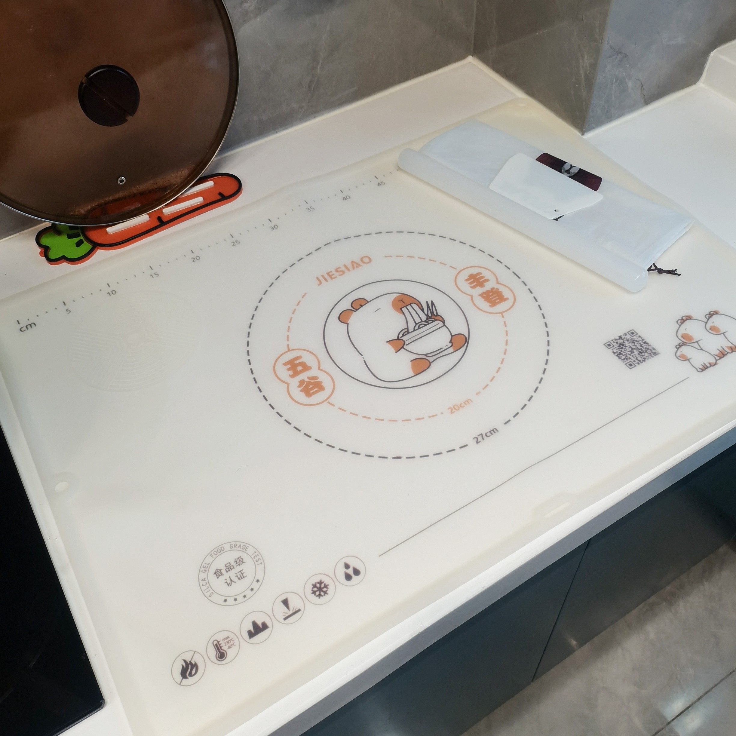 洁思奥{拍一发五}大号母婴级硅胶揉面垫加厚防滑无异味面垫不粘,厨房/烹饪用具,揉面垫,淘宝优惠券,粉丝福利购,淘宝优惠卷