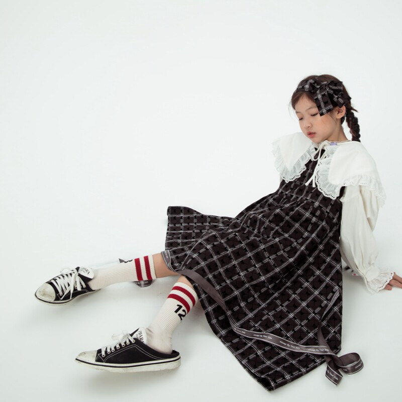 YIYEBU潮牌女童2022秋款韩版新款洋气白色长袖衬衫格子背带裙套装