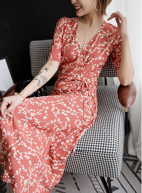 BLUELU法式围裹式碎花印花度假风过膝连衣裙茶歇裙心机裙子##