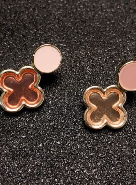 J168 925纯银耳饰 四叶草款 亚克力撞色 耳钉 耳环 电镀保色 金色