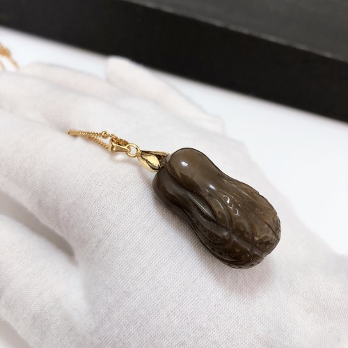 D1214# 天然和田玉老糖料白菜吊坠29.8*16mm 重量11.27克 配证书