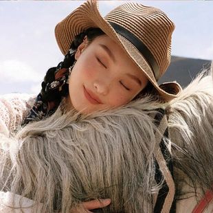 夏季男女情侣草编西部牛仔帽遮阳防晒草帽宽檐礼帽带防风绳