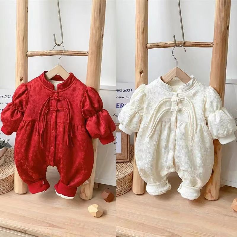 婴儿满月衣服宝宝秋冬中国风提花盘连体衣泡泡袖哈衣加绒加厚