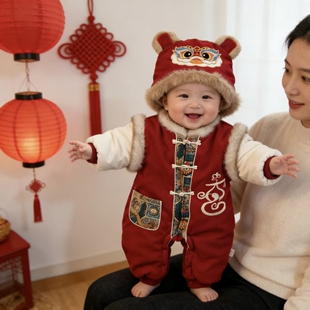 婴儿棉服冬季宝宝连体衣冬装拜年服婴幼儿国风加厚外出服满月百天