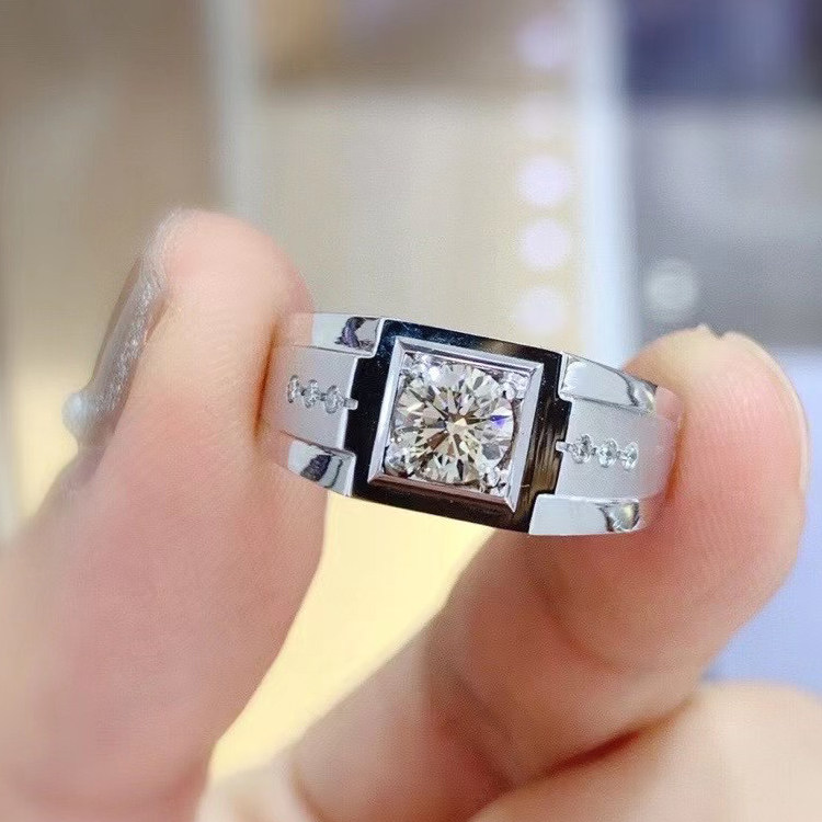 福大生 白18K金男士钻戒 圆形群镶钻石男戒 大气男款结婚钻戒定制