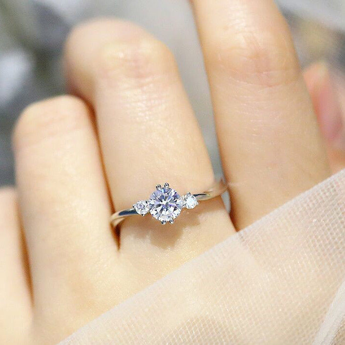 福大生钻石戒指女70分60分 新款正品结婚求婚钻戒爪镶手饰女戒