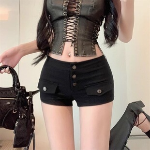 百搭气质纽扣直筒热裤 辣妹性感低腰短裤 新款 女2026夏季 显瘦休闲裤