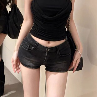 显瘦牛仔热裤 设计感辣妹风丰胯包臀短裤 修身 新款 子ins 女2026夏季