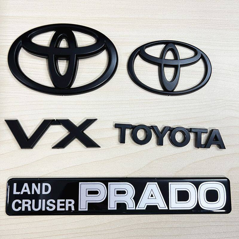 适用于北汽陆霸路霸改装霸道2700 3400老款普拉多黑色车标黑武士