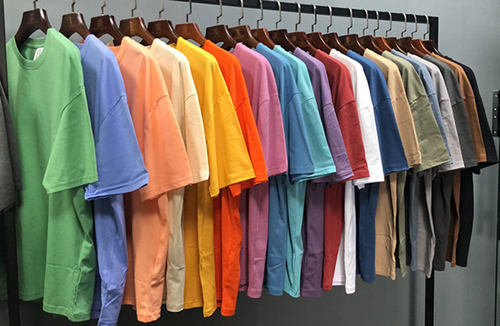 宽松短袖纯棉开叉TSHIRT